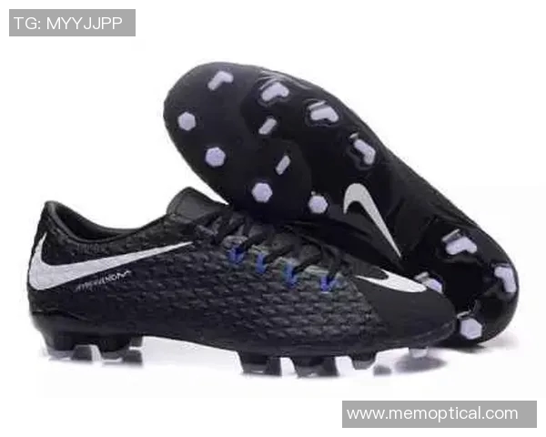 探索Nike足球鞋系列的创新科技与卓越性能助力球场表现